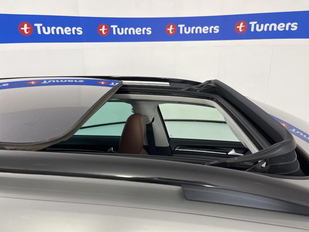 Photo '27' of Volkswagen Golf Photo '27' of Volkswagen Golf