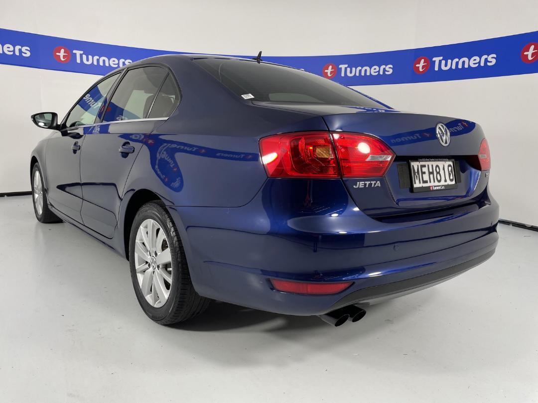 Photo '5' of Volkswagen Jetta Photo '5' of Volkswagen Jetta
