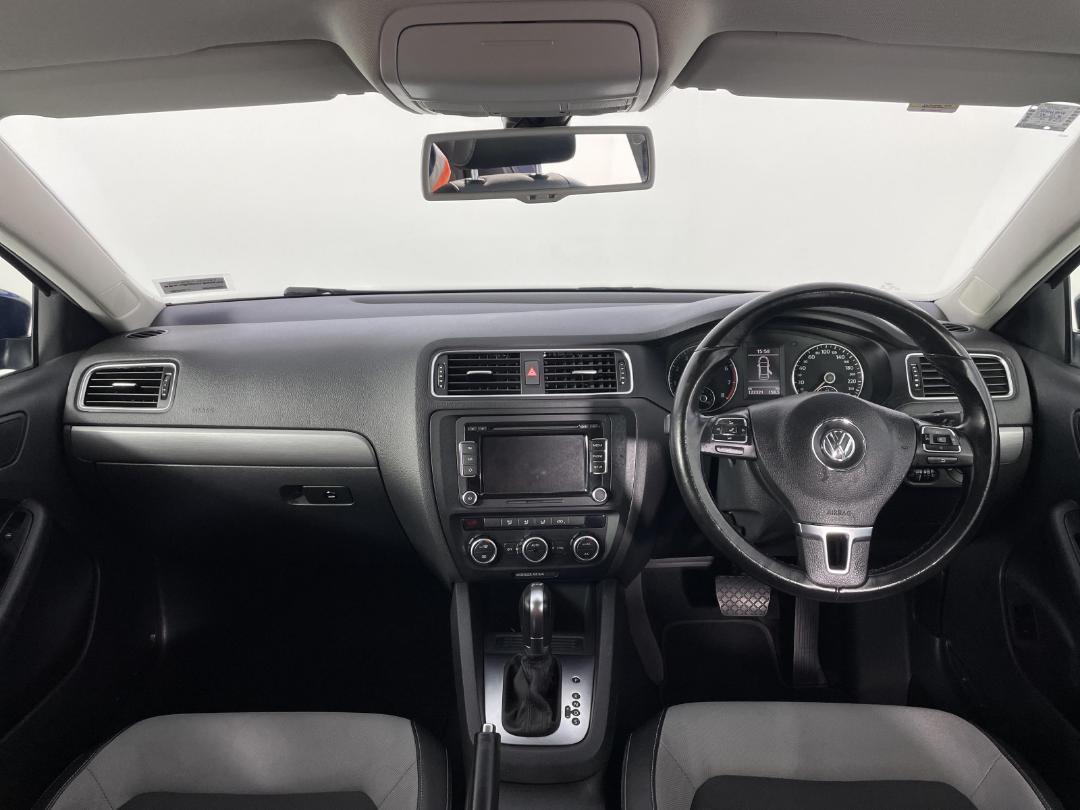 Photo '17' of Volkswagen Jetta Photo '17' of Volkswagen Jetta