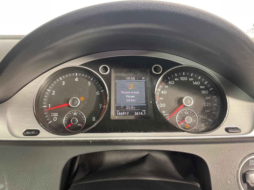 Photo '21' of Volkswagen Passat