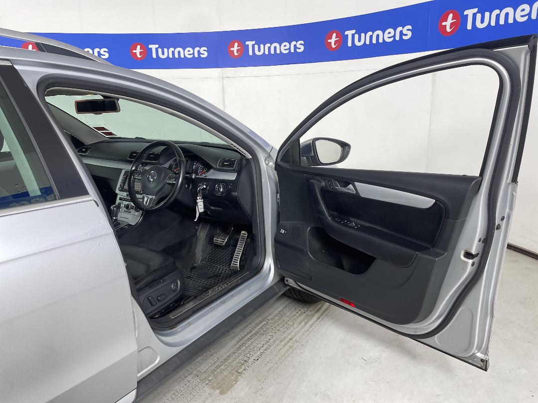 Photo '15' of Volkswagen Passat