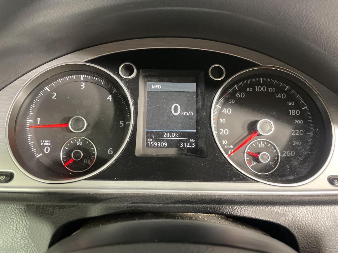 Photo '21' of Volkswagen Passat