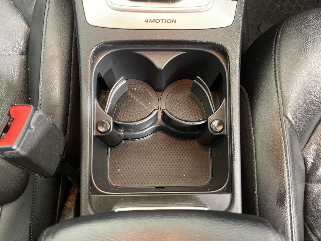 Photo '23' of Volkswagen Passat