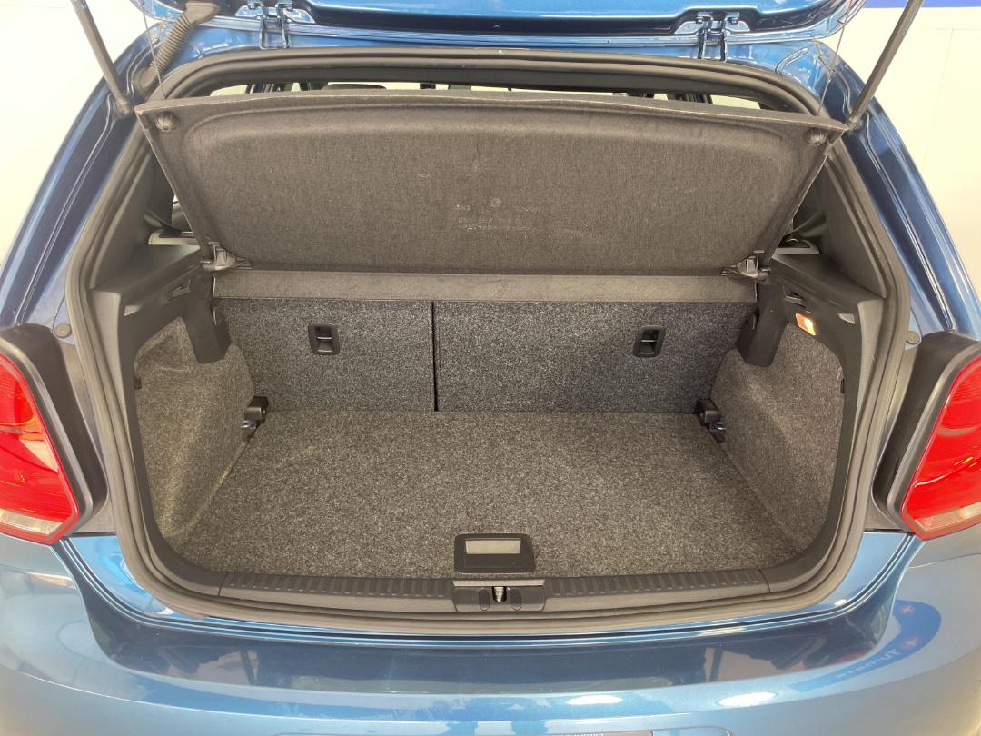 Photo '14' of Volkswagen Polo Photo '14' of Volkswagen Polo