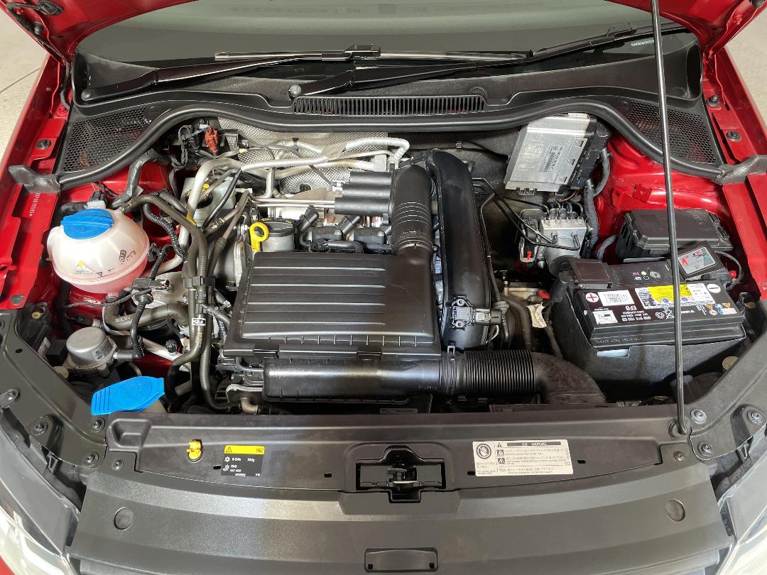 Photo '13' of Volkswagen Polo Photo '13' of Volkswagen Polo