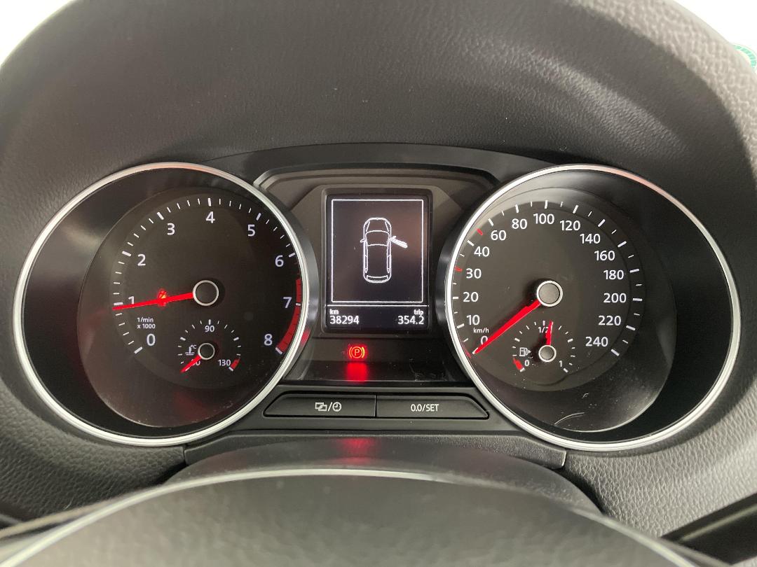 Photo '21' of Volkswagen Polo Photo '21' of Volkswagen Polo