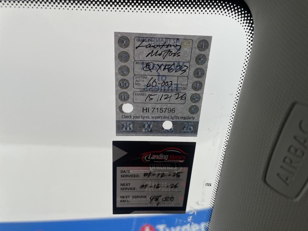 Photo '33' of Volkswagen Polo Photo '33' of Volkswagen Polo