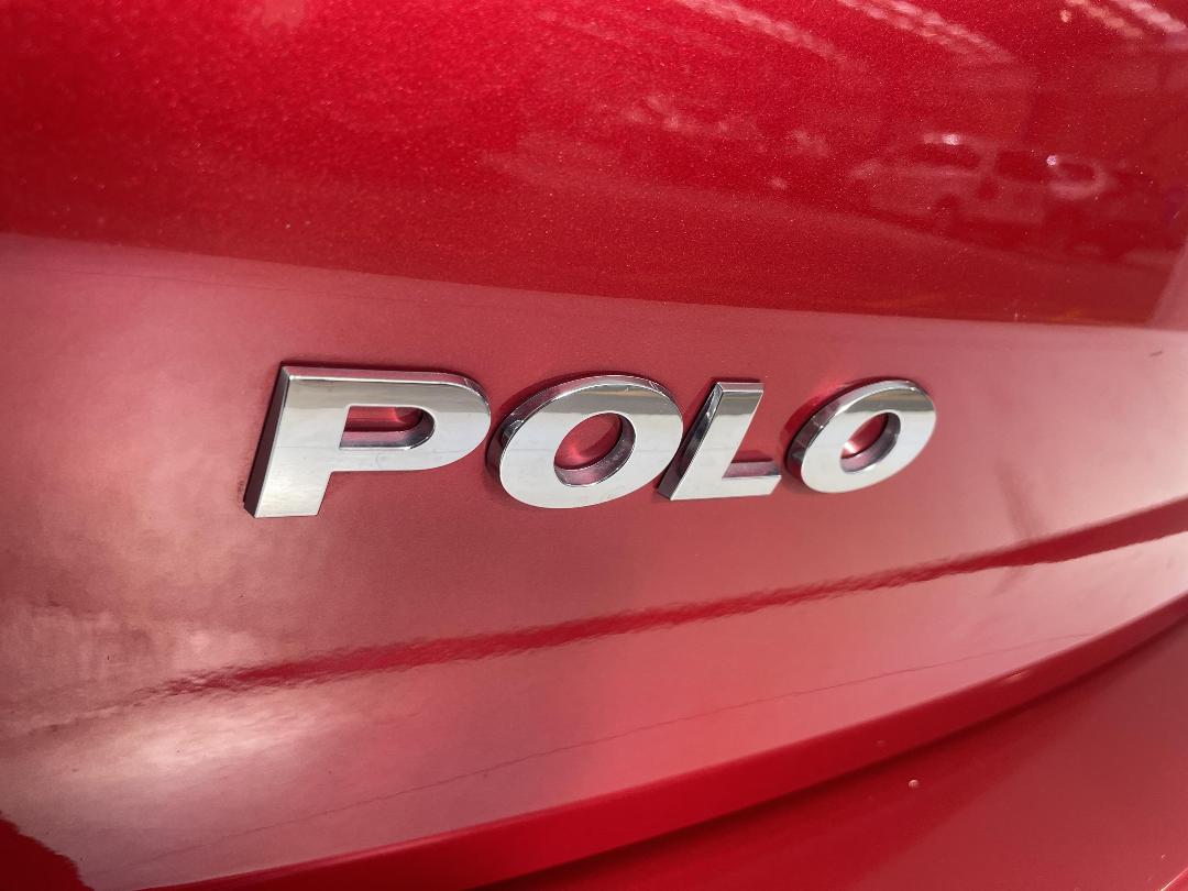 Photo '35' of Volkswagen Polo Photo '35' of Volkswagen Polo