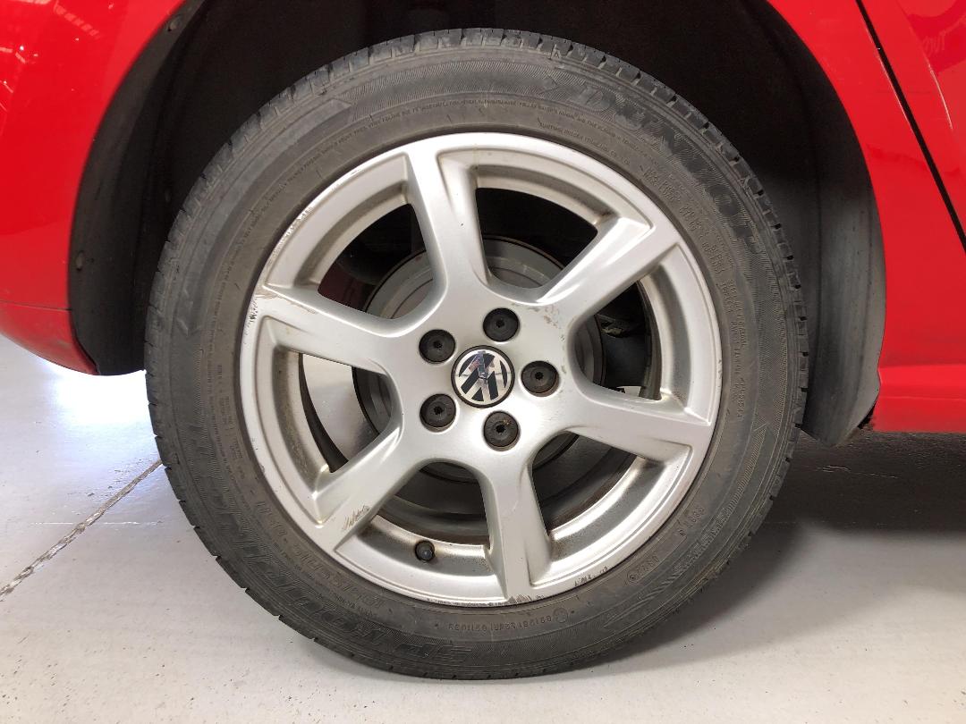 Photo '12' of Volkswagen Polo Photo '12' of Volkswagen Polo