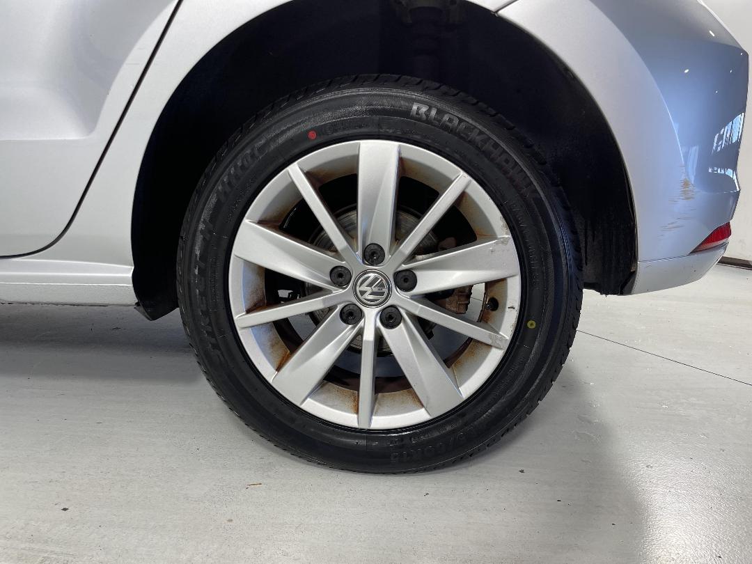 Photo '11' of Volkswagen Polo