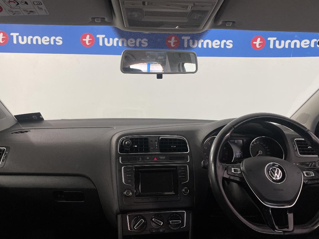 Photo '17' of Volkswagen Polo