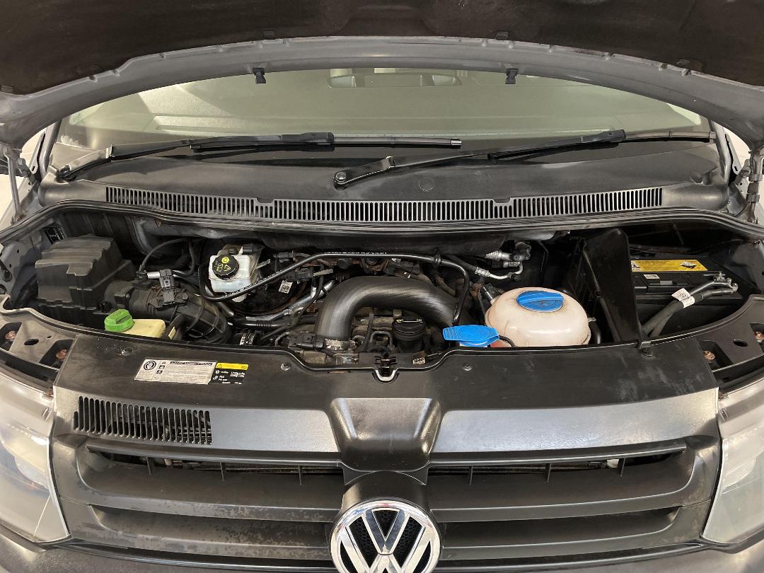 Photo '13' of Volkswagen T5