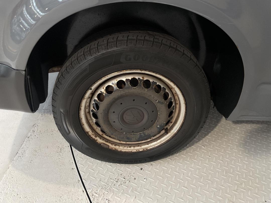 Photo '12' of Volkswagen T5