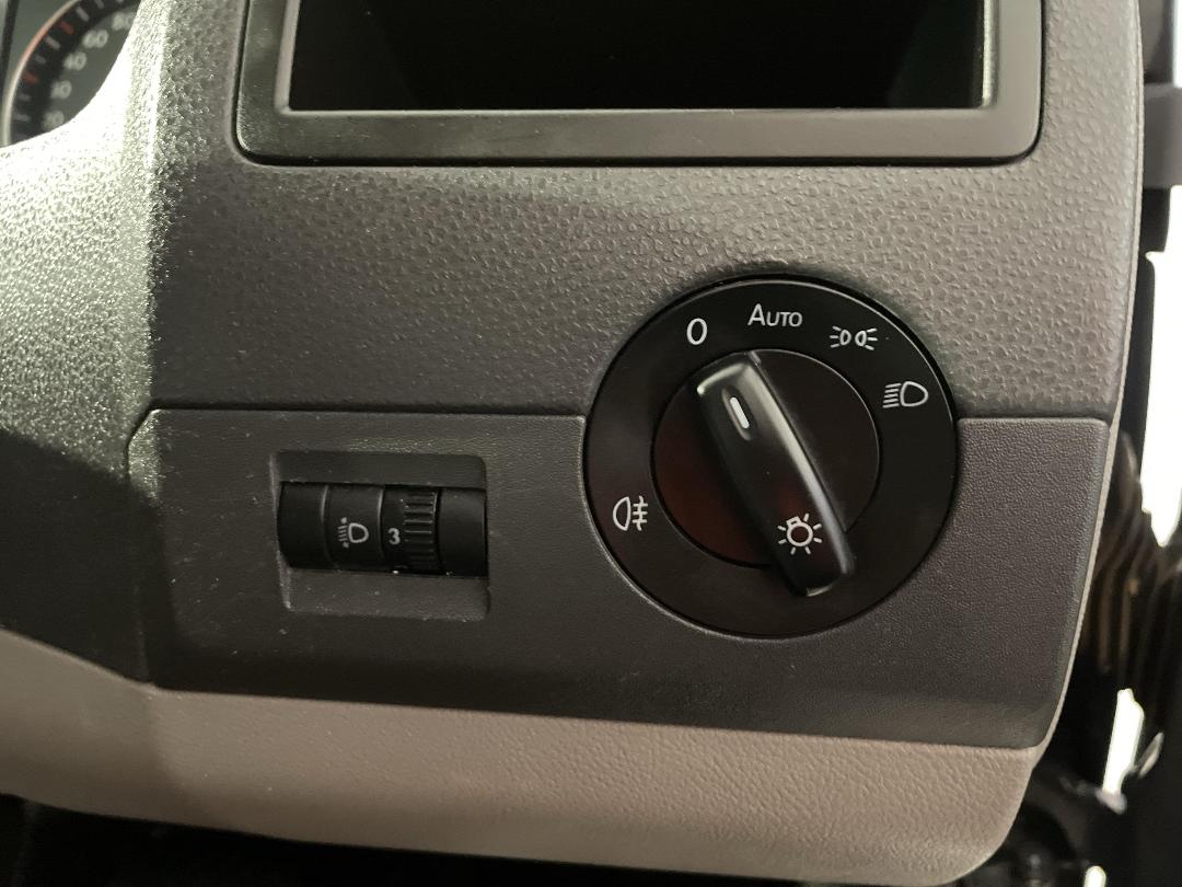 Photo '23' of Volkswagen T5