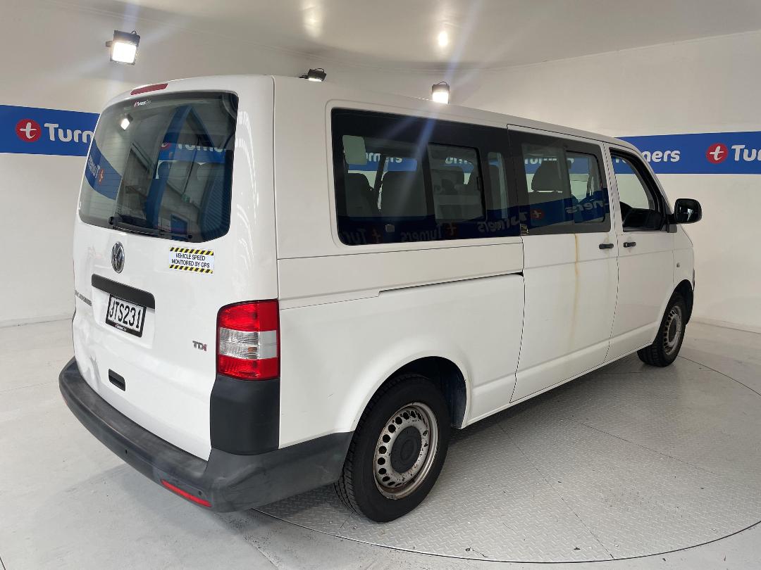 Photo '7' of Volkswagen T5