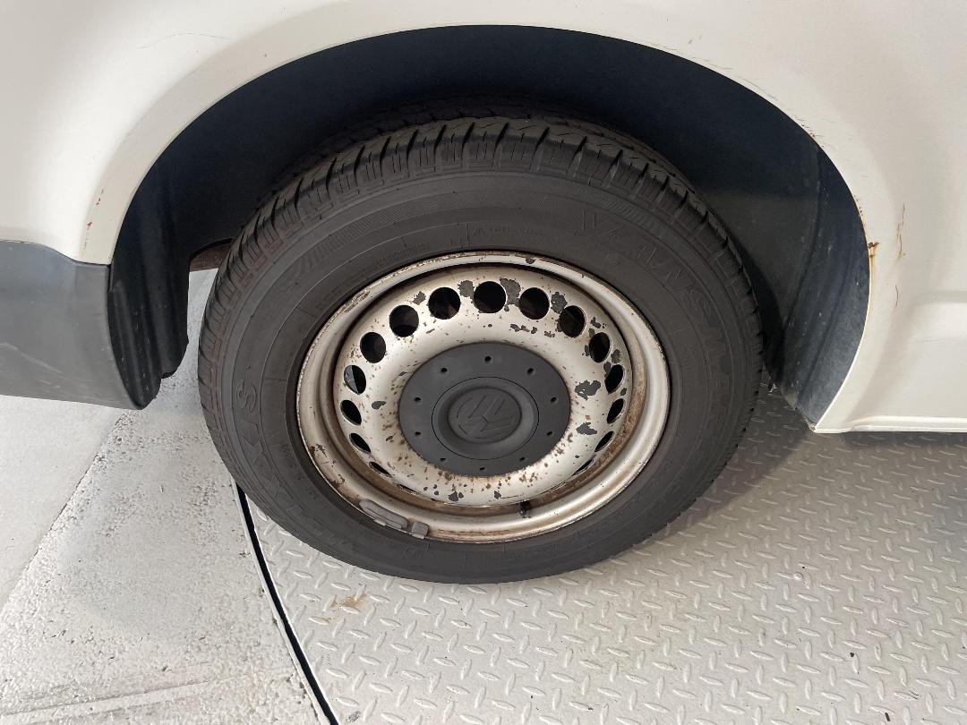 Photo '12' of Volkswagen T5