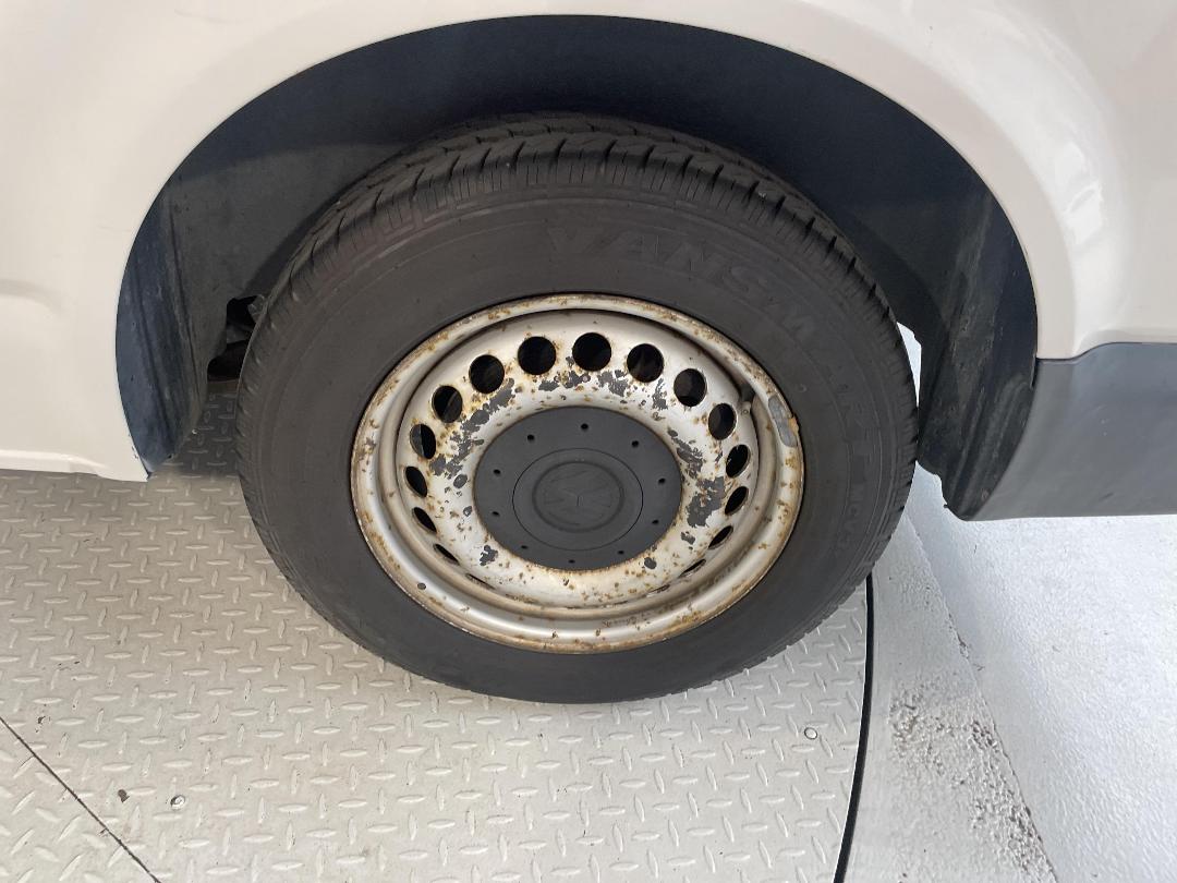 Photo '11' of Volkswagen T5