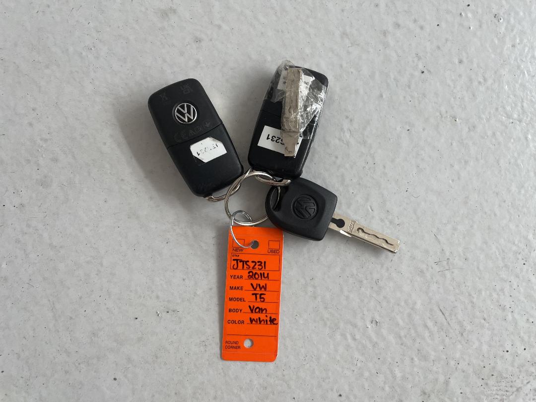 Photo '21' of Volkswagen T5