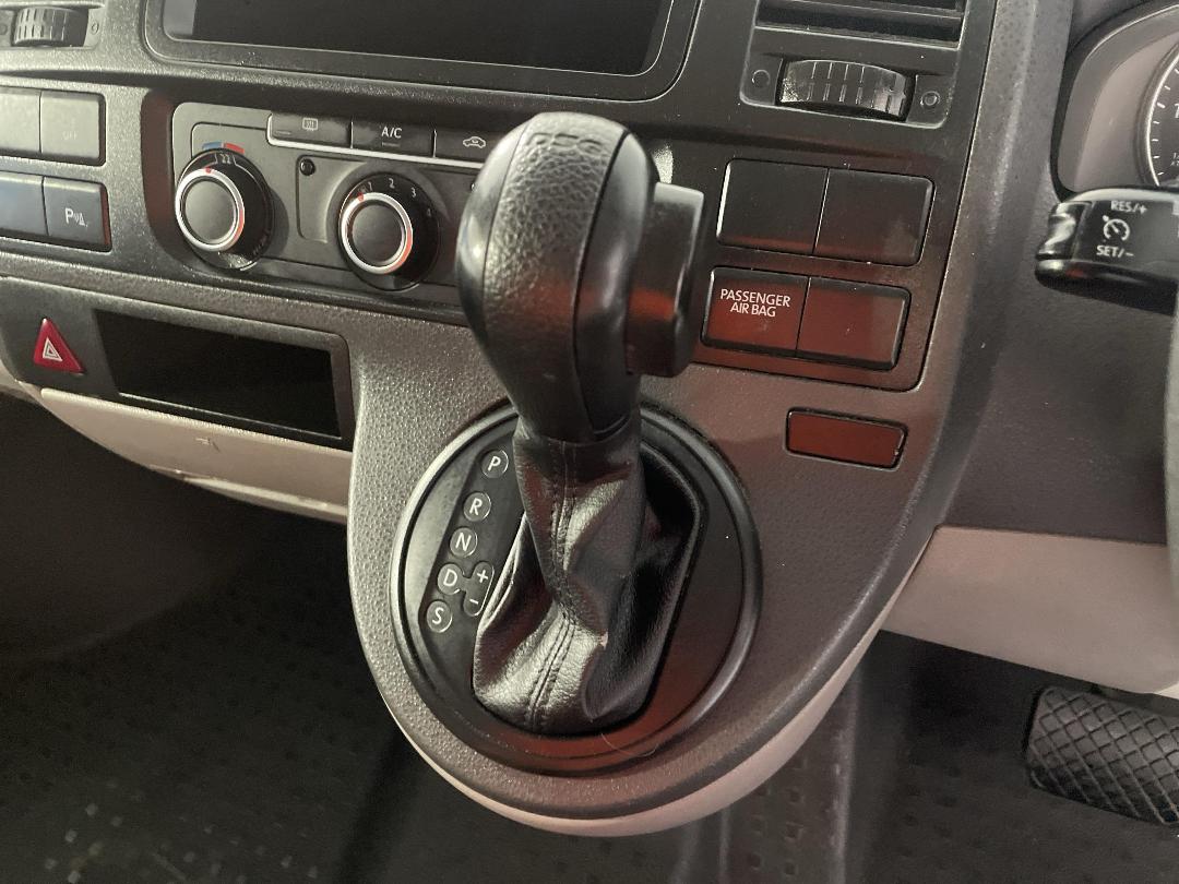 Photo '27' of Volkswagen T5