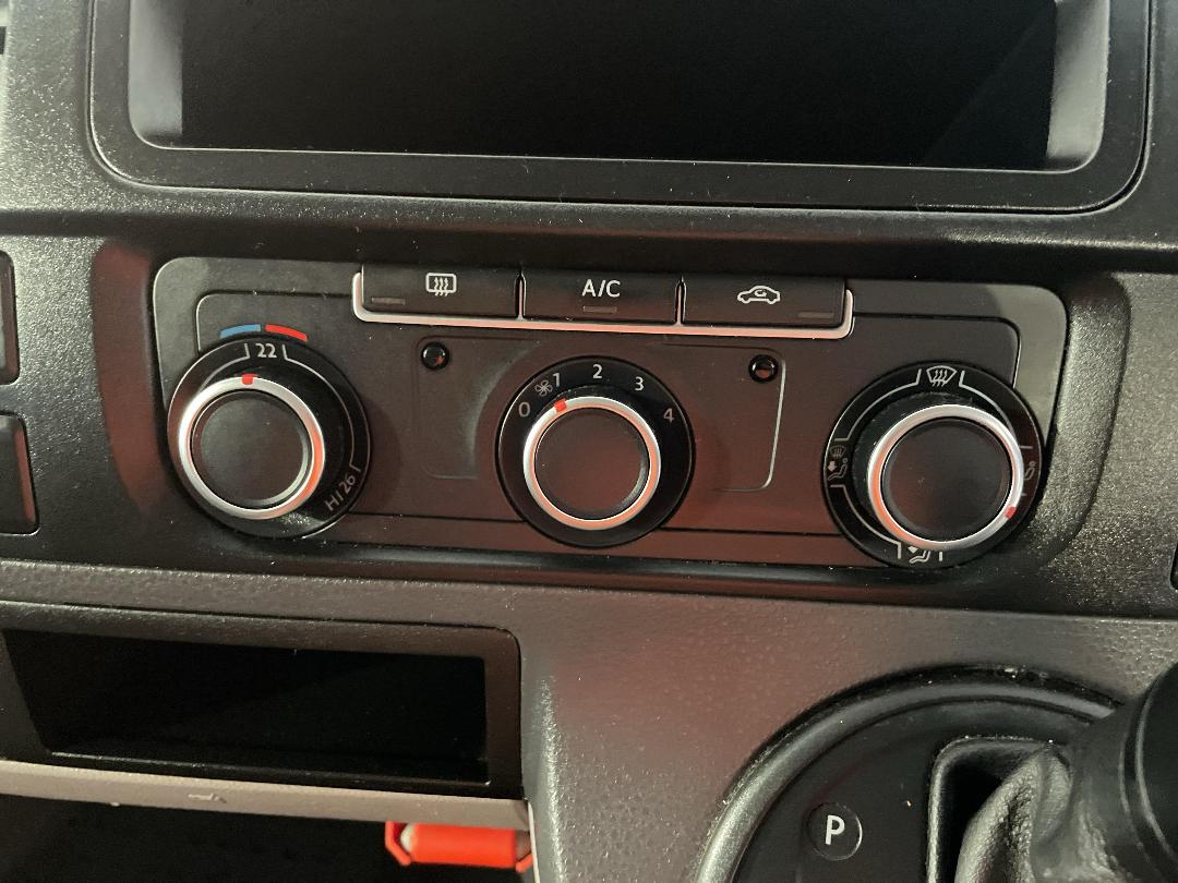 Photo '26' of Volkswagen T5