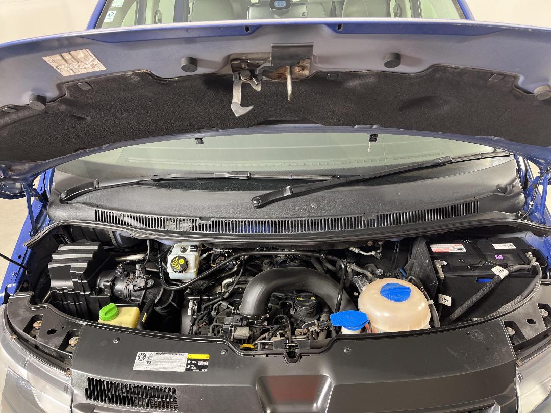 Photo '13' of Volkswagen T5