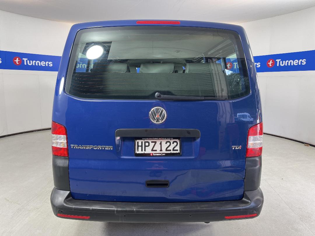 Photo '6' of Volkswagen T5