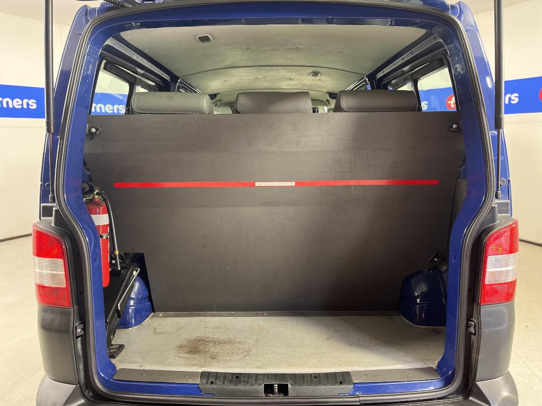 Photo '14' of Volkswagen T5