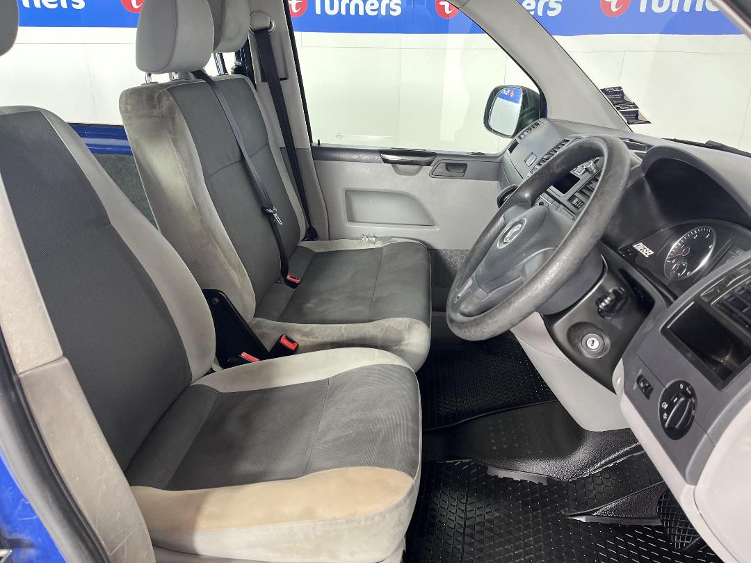 Photo '16' of Volkswagen T5