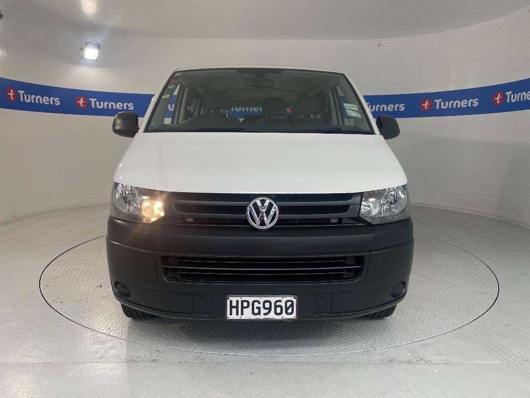 Photo '2' of Volkswagen T5