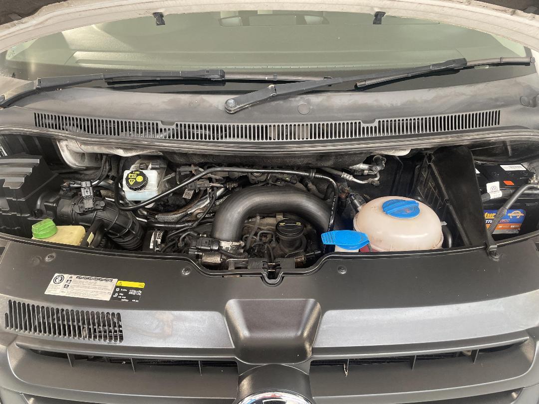 Photo '13' of Volkswagen T5