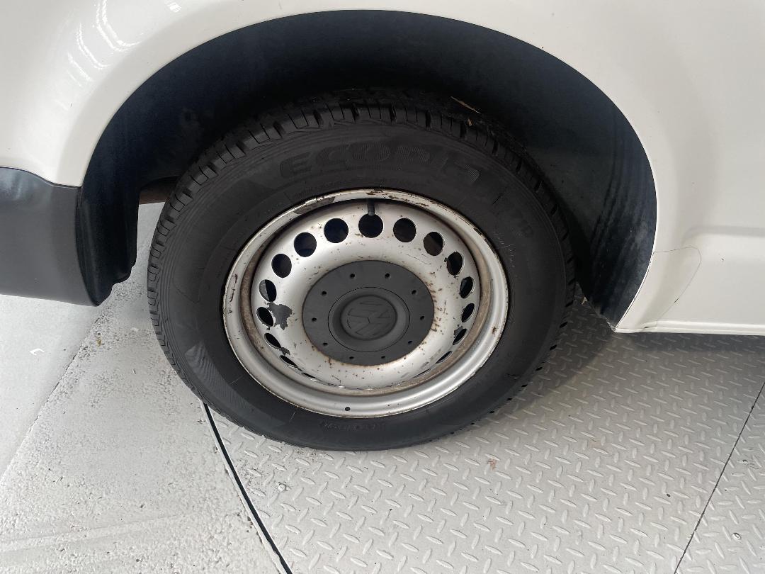 Photo '12' of Volkswagen T5