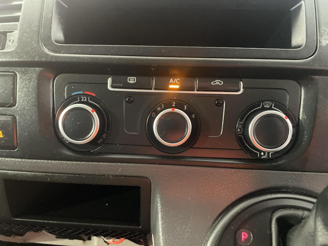 Photo '26' of Volkswagen T5