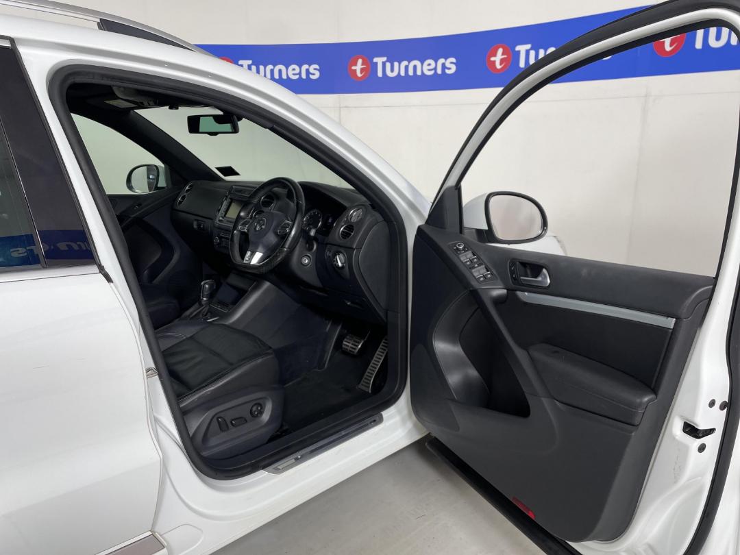 Photo '15' of Volkswagen Tiguan