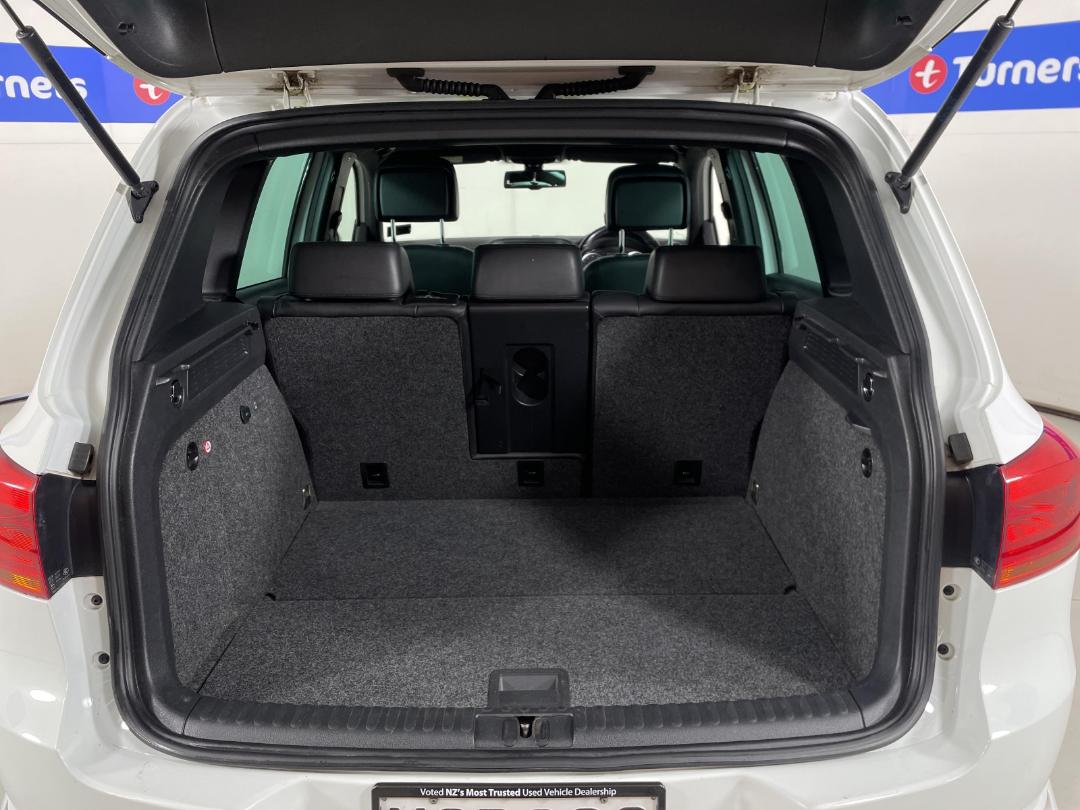 Photo '14' of Volkswagen Tiguan