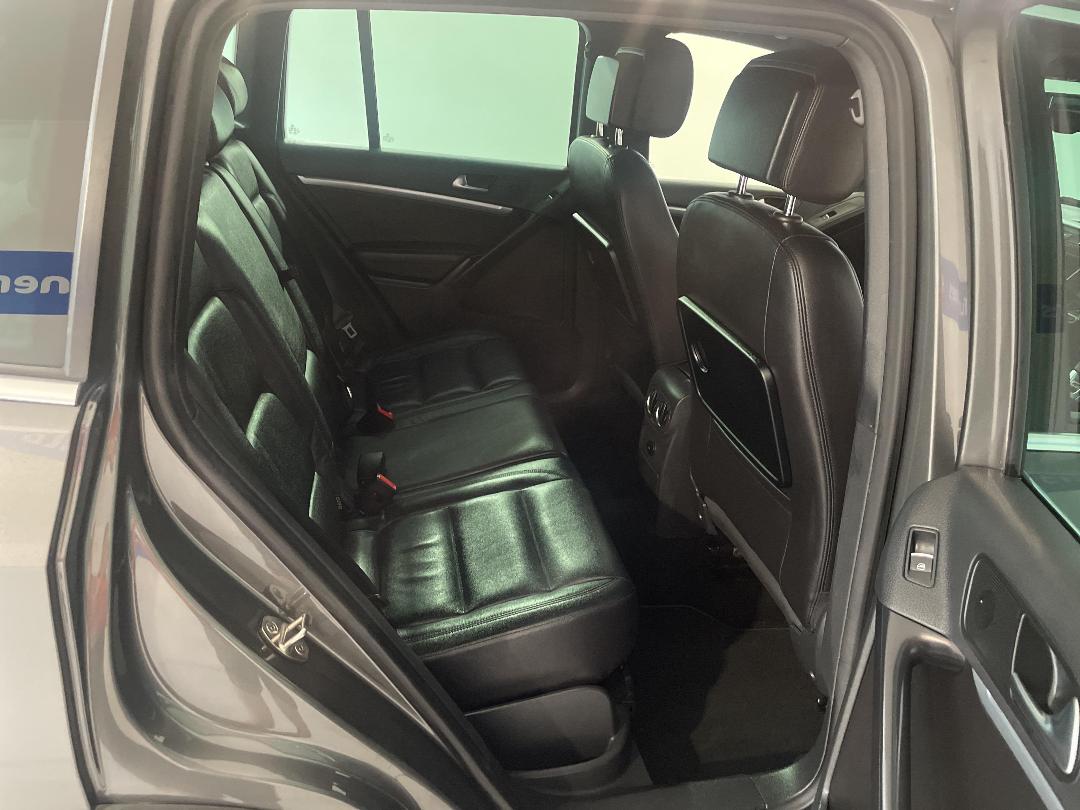 Photo '20' of Volkswagen Tiguan