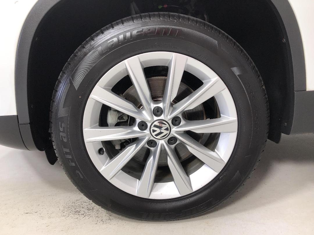 Photo '10' of Volkswagen Tiguan