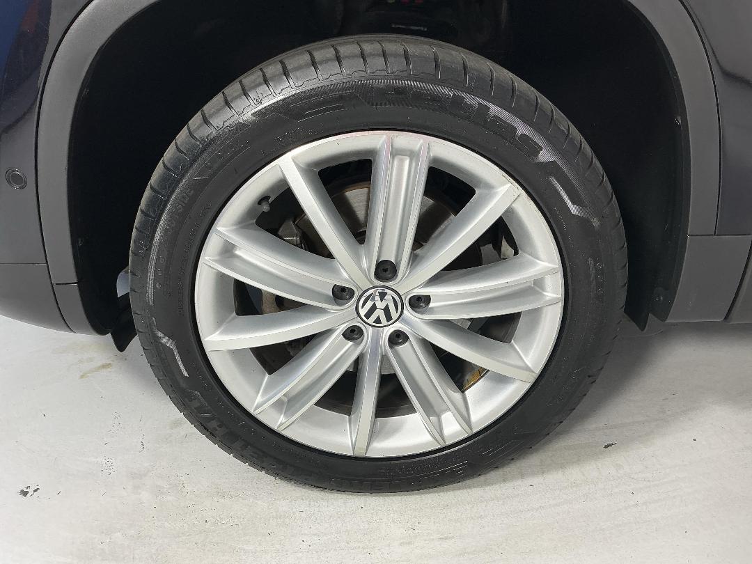 Photo '10' of Volkswagen Tiguan
