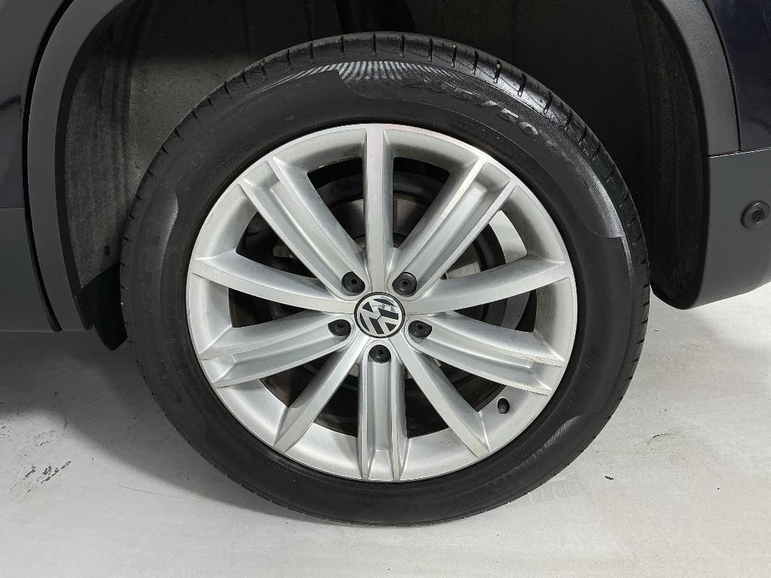 Photo '11' of Volkswagen Tiguan