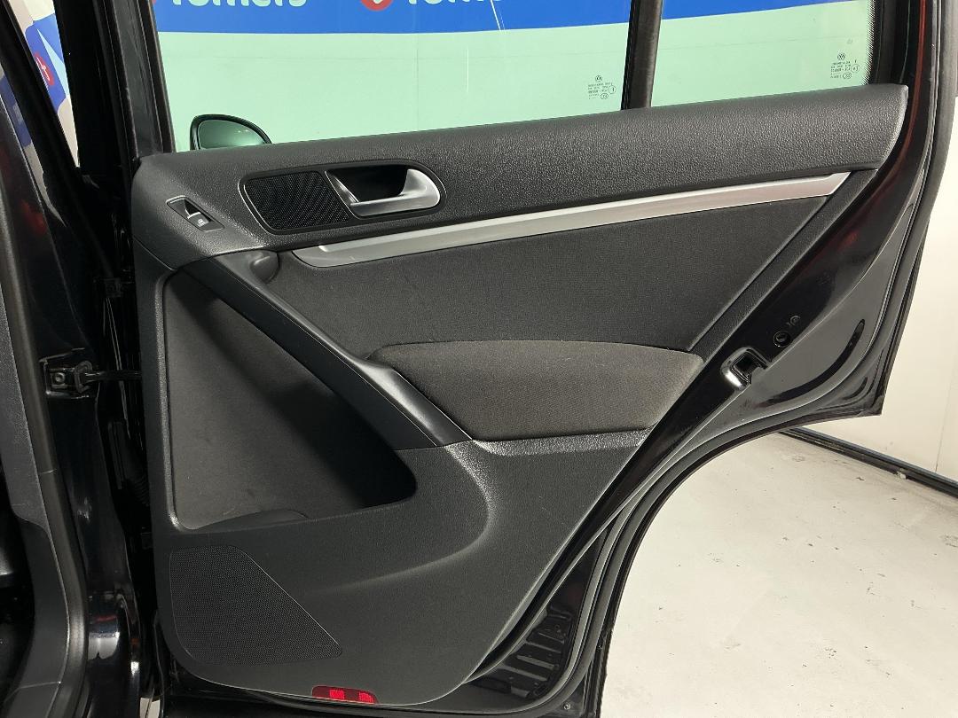 Photo '19' of Volkswagen Tiguan