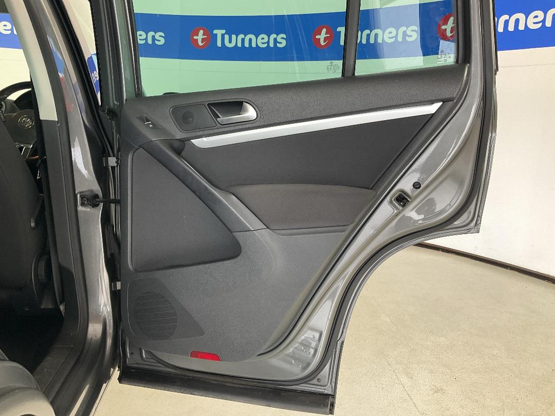 Photo '19' of Volkswagen Tiguan