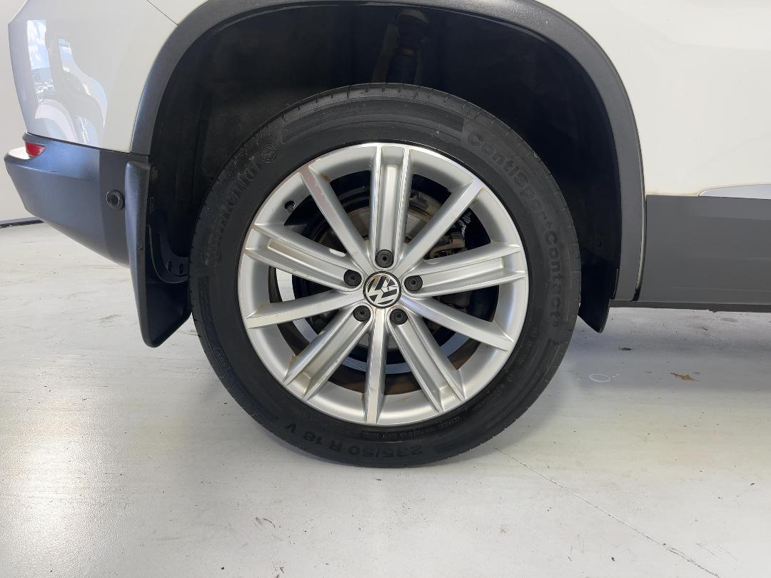 Photo '12' of Volkswagen Tiguan