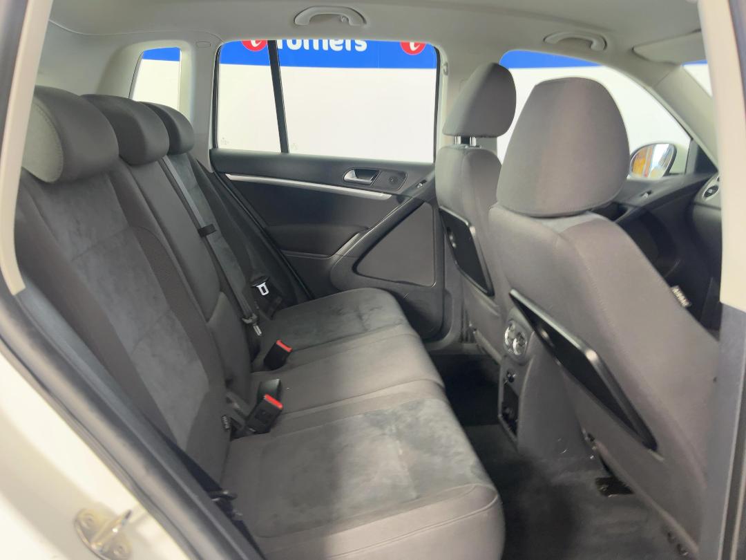 Photo '20' of Volkswagen Tiguan