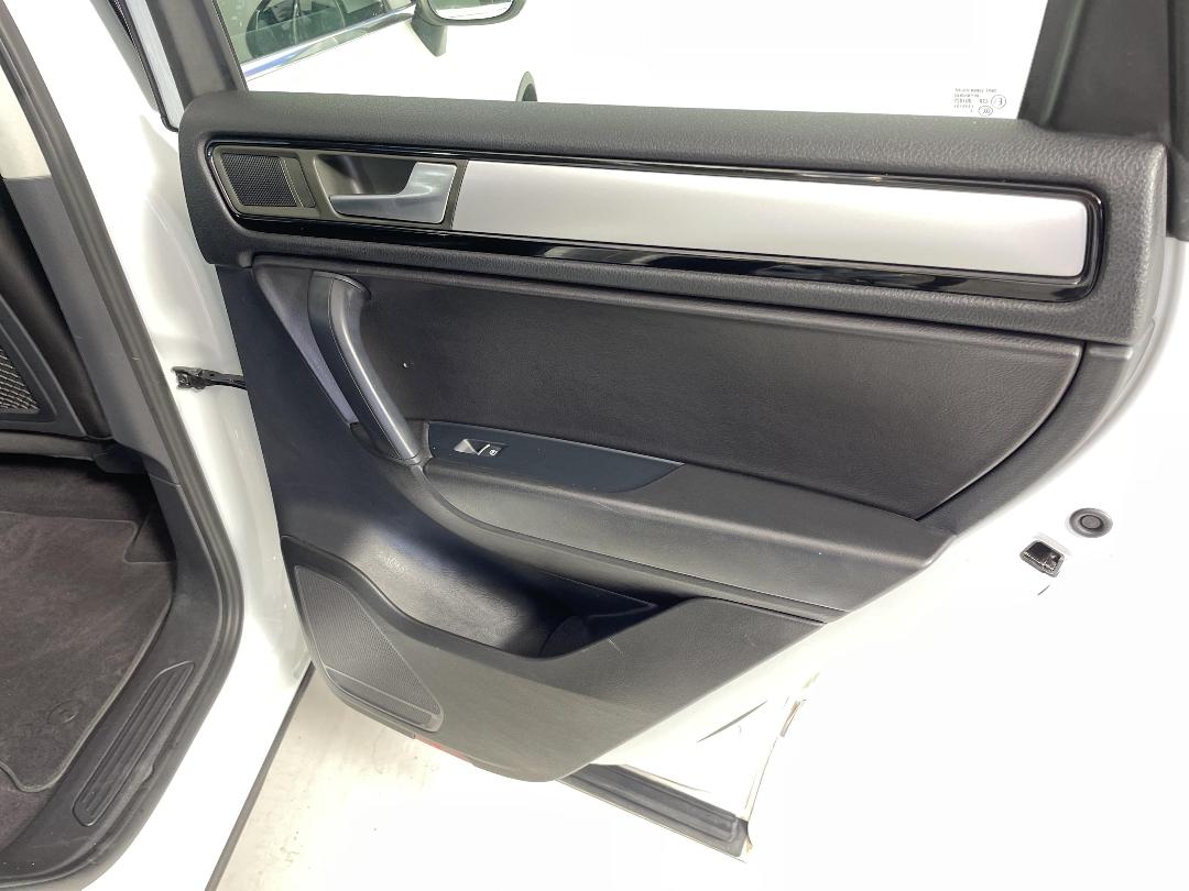 Photo '19' of Volkswagen Touareg Photo '19' of Volkswagen Touareg