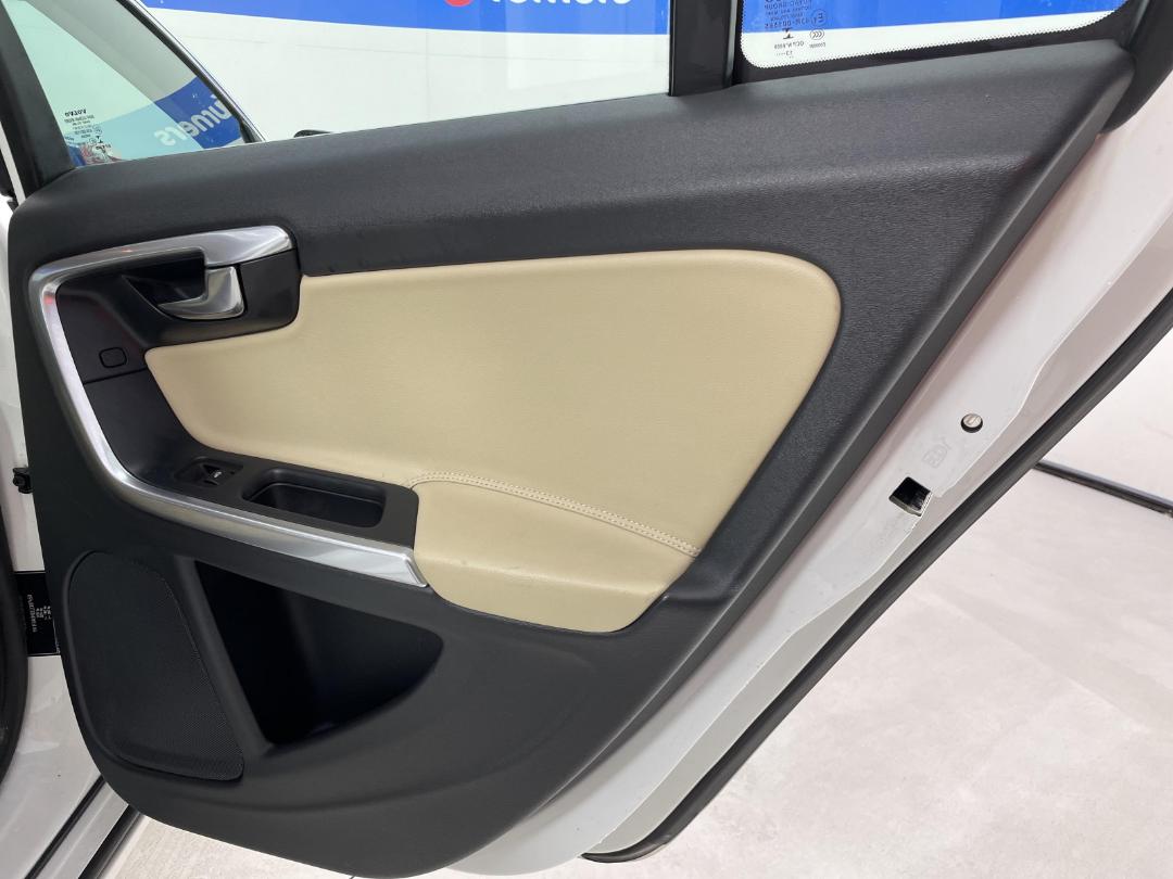 Photo '19' of Volvo S60 Photo '19' of Volvo S60
