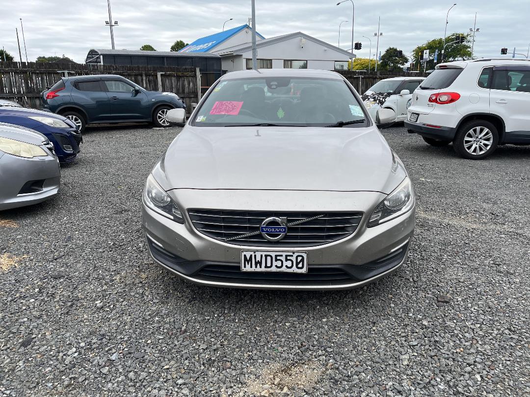 Photo '2' of Volvo S60 Photo '2' of Volvo S60