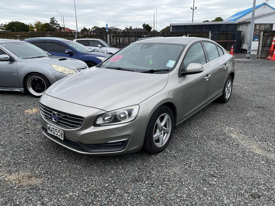 Photo '3' of Volvo S60 Photo '3' of Volvo S60