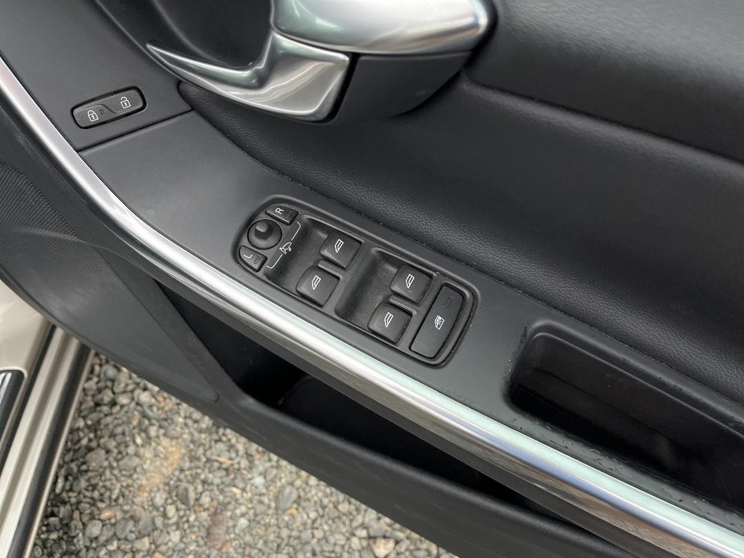 Photo '17' of Volvo S60 Photo '17' of Volvo S60