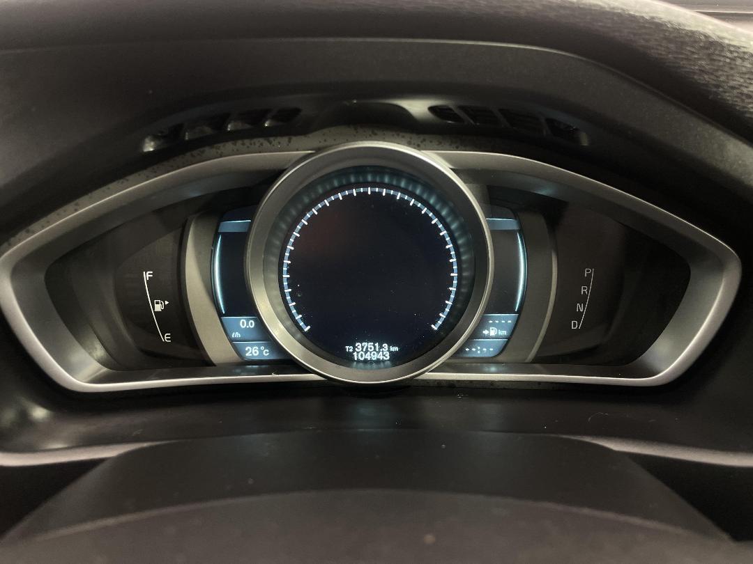 Photo '21' of Volvo V40