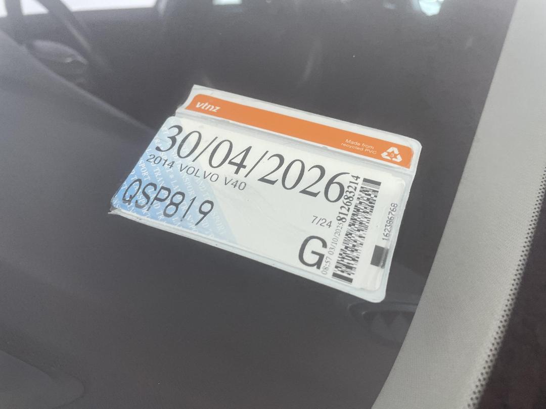 Photo '36' of Volvo V40