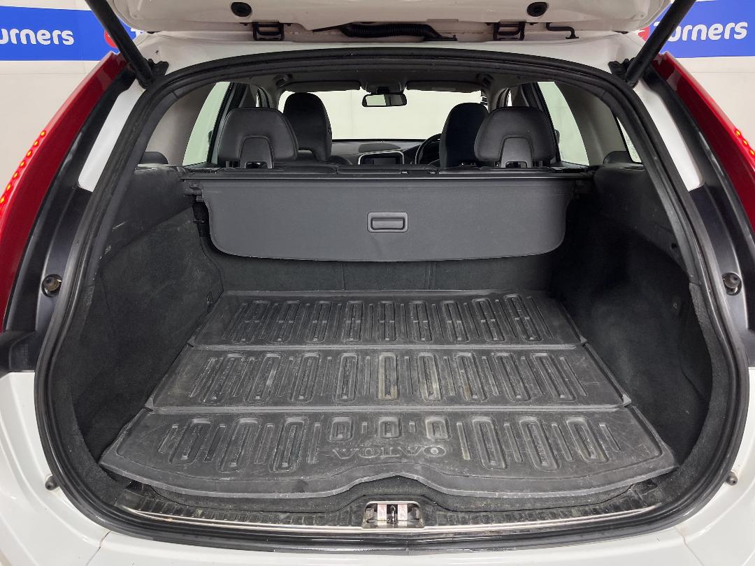 Photo '14' of Volvo XC60 Photo '14' of Volvo XC60